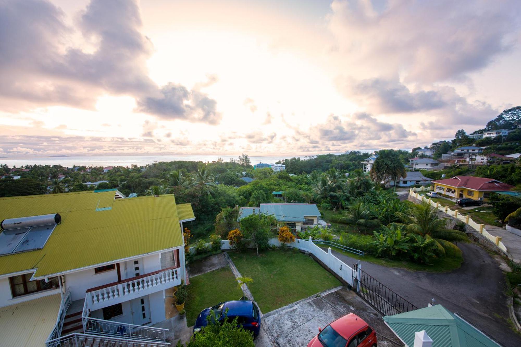 Dar & Douce Apartments Pointe Au Sel Экстерьер фото